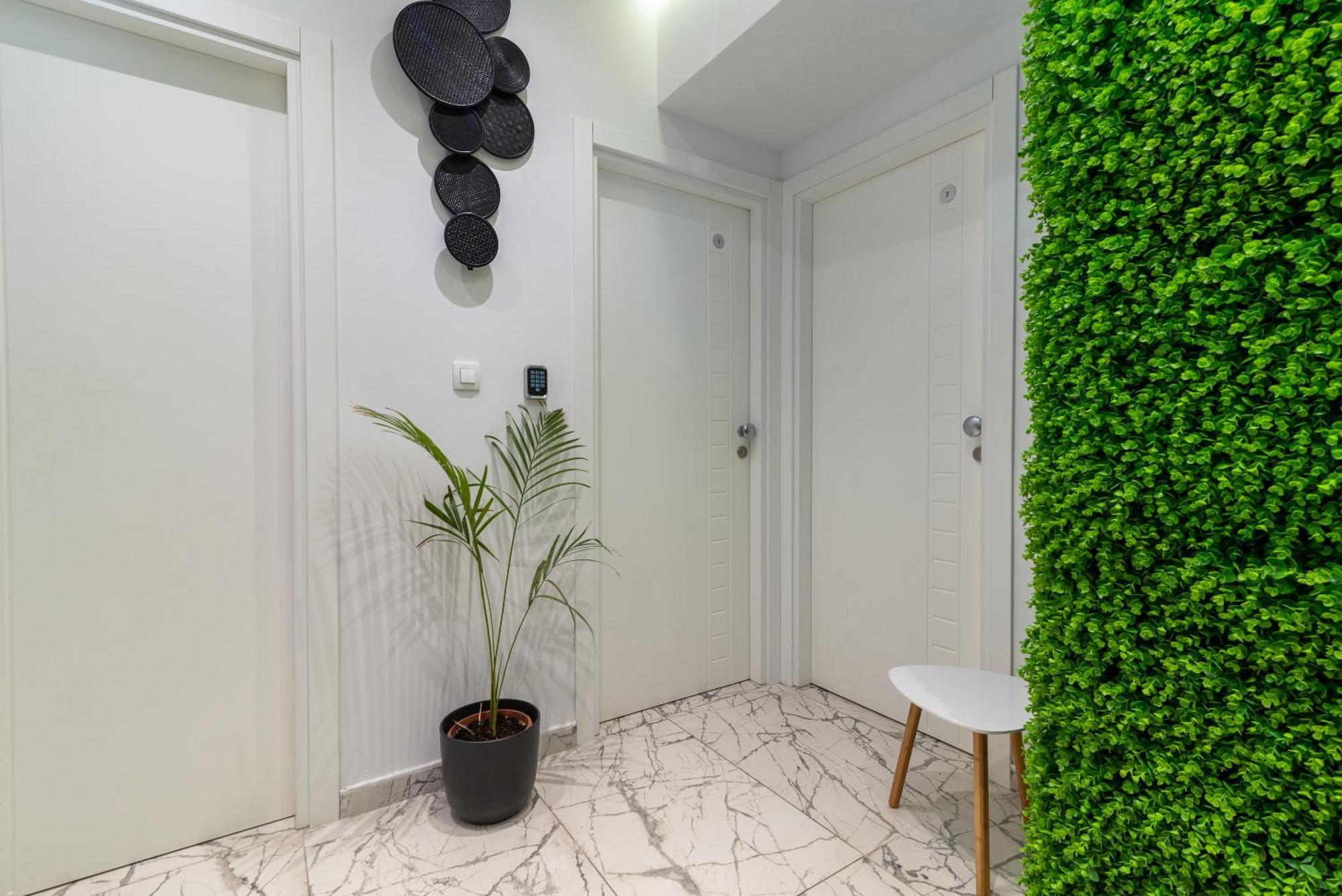 Antares Luxury Rooms 2 Сплит Экстерьер фото